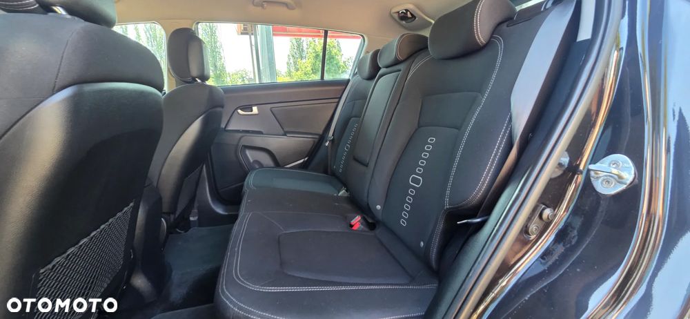 Kia Sportage 2,0 CRDI AWD Vision - 33