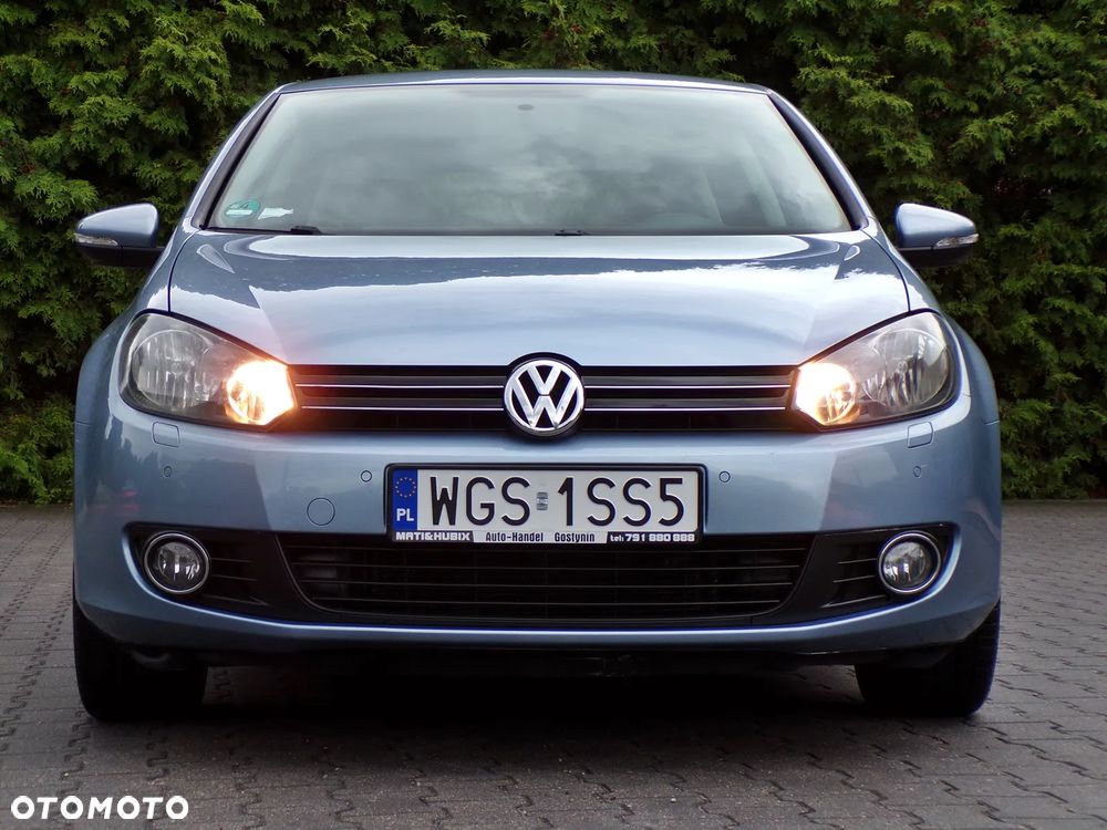 Volkswagen Golf - 6