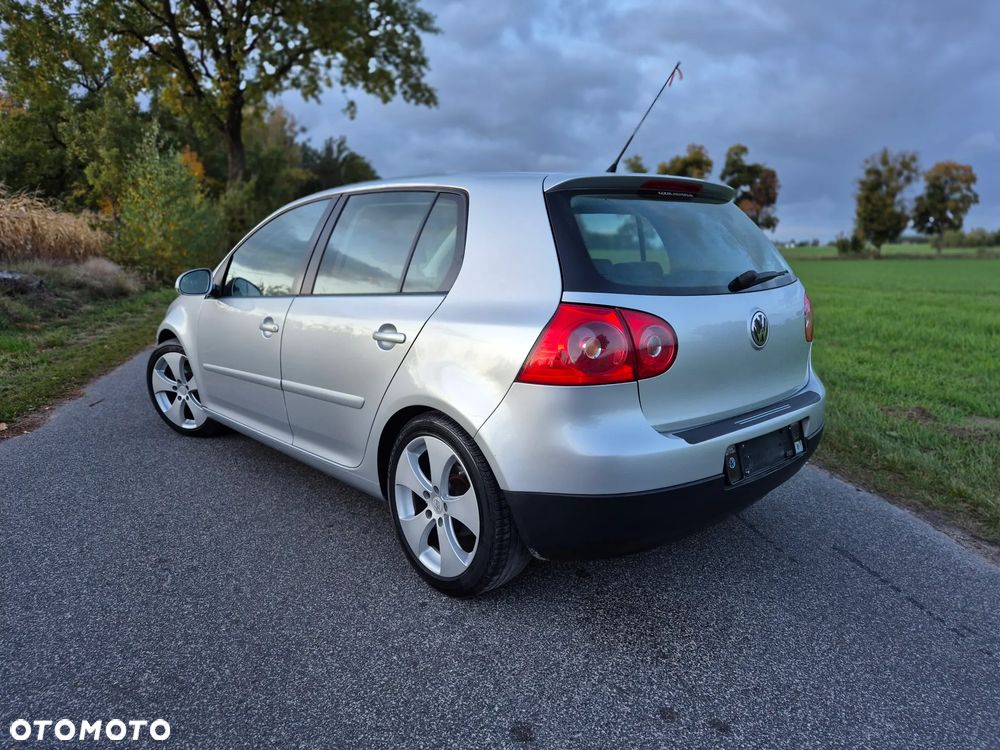 Volkswagen Golf - 3
