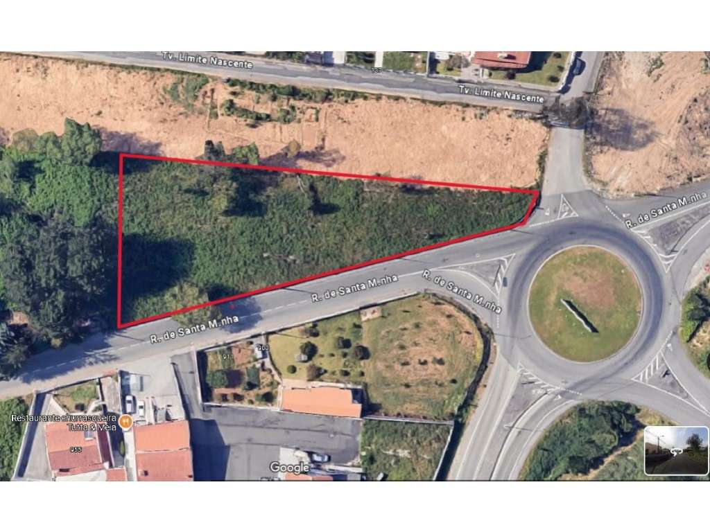 UM TERRENO. UM PROJETO. SETE MORADIAS. UMA OPORTUNIDADE DE INVESTIM... - Grande imagem: 2/14