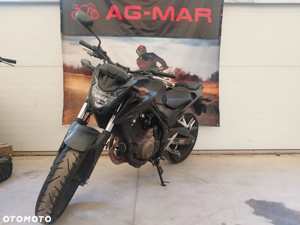 Honda CB - 1