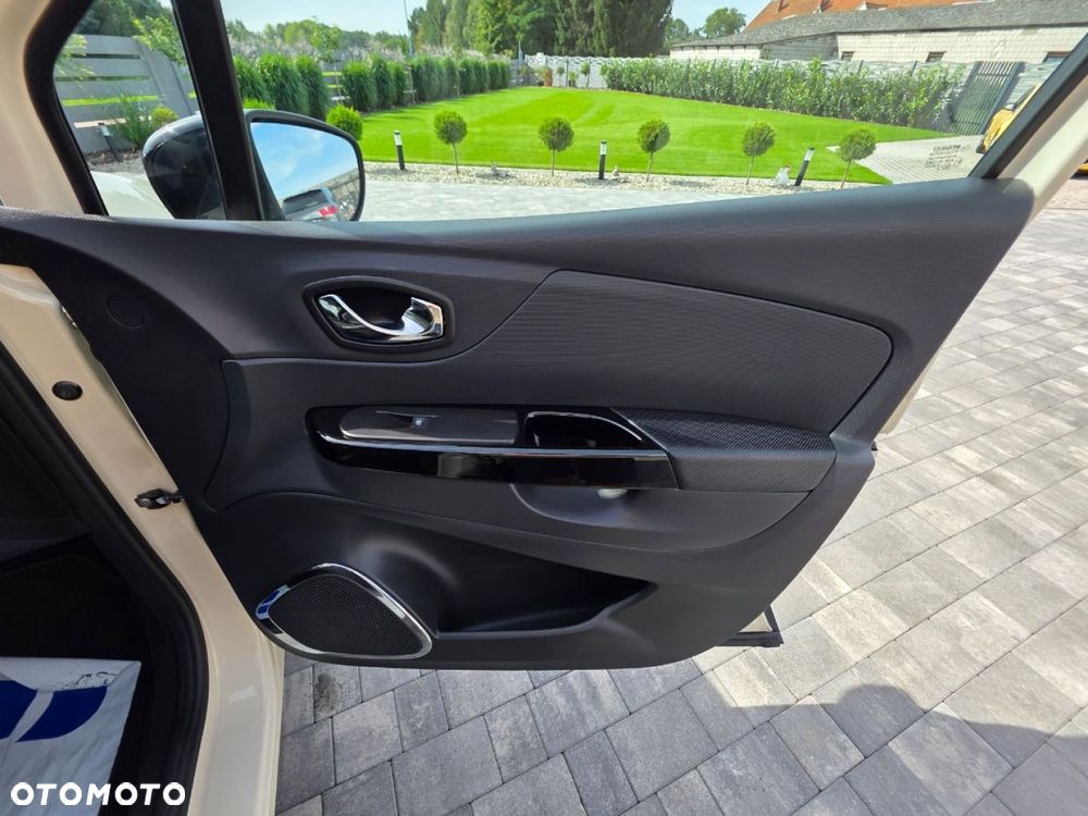 Renault Captur - 23