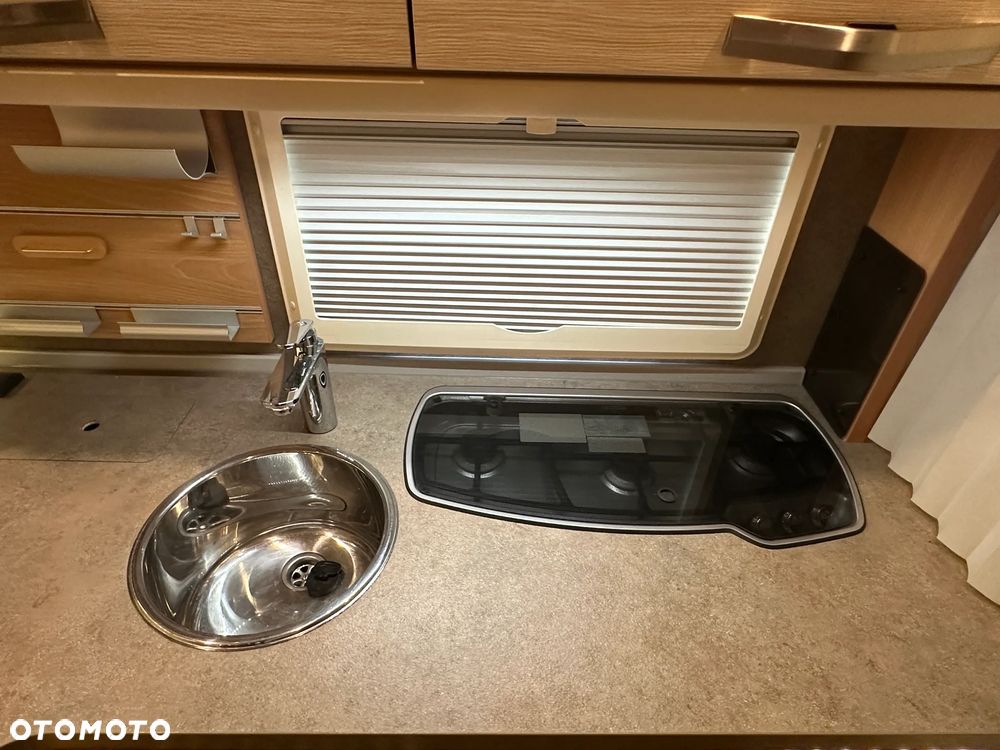KNAUS 590 SUDWIND SILVER SELECTION z przedsionkiem i napędem. - 24