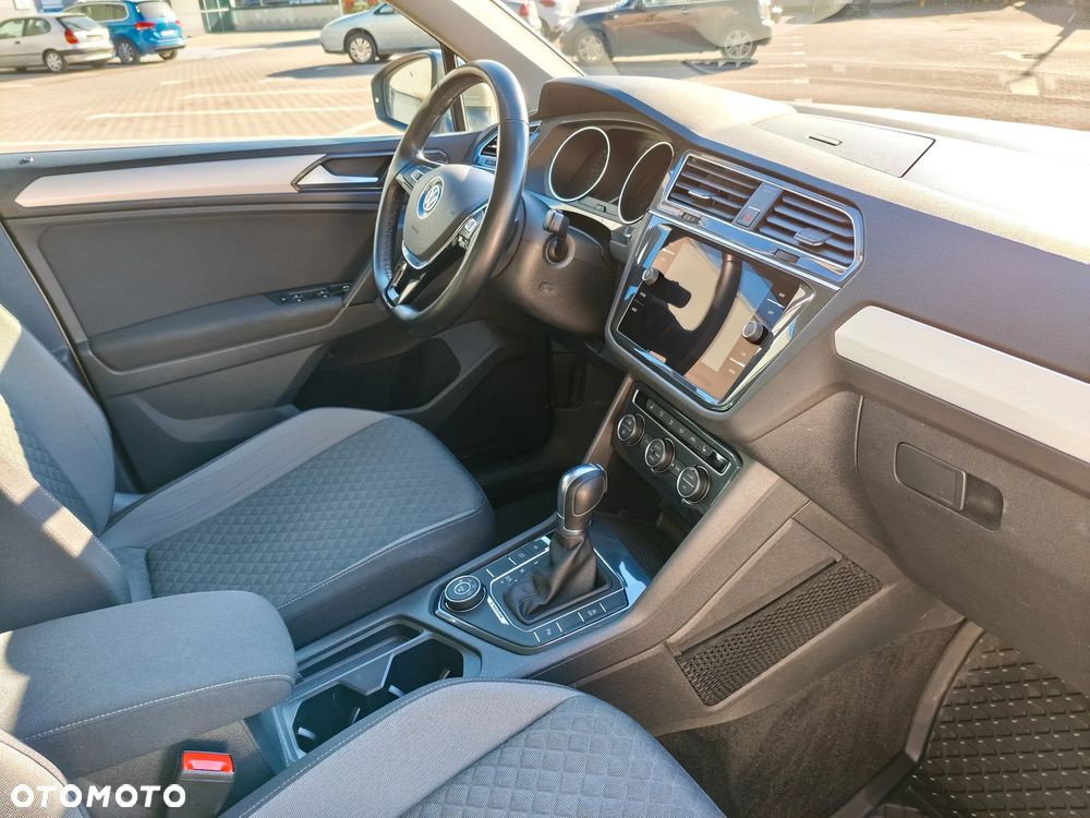 Volkswagen Tiguan 2.0 TDI BMT SCR 4Mot Comfortline DSG - 6