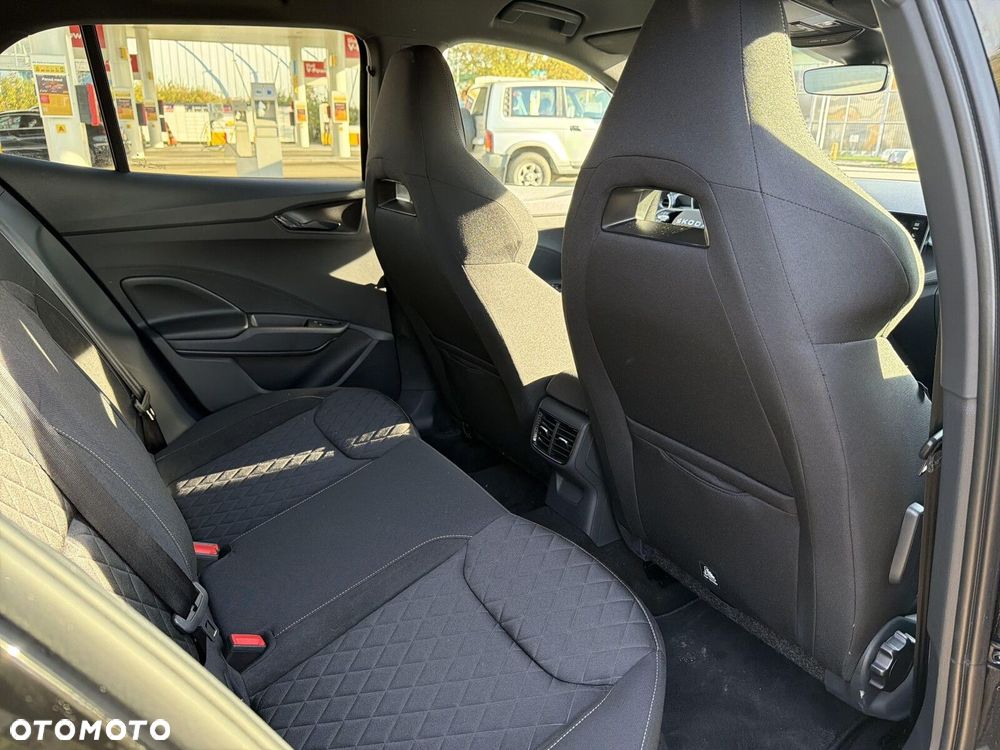 Skoda Fabia 1.0 TSI Selection DSG - 17