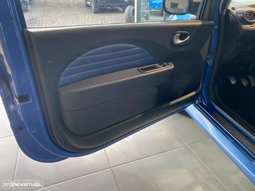 Renault Twingo 1.6 16V RS - 16