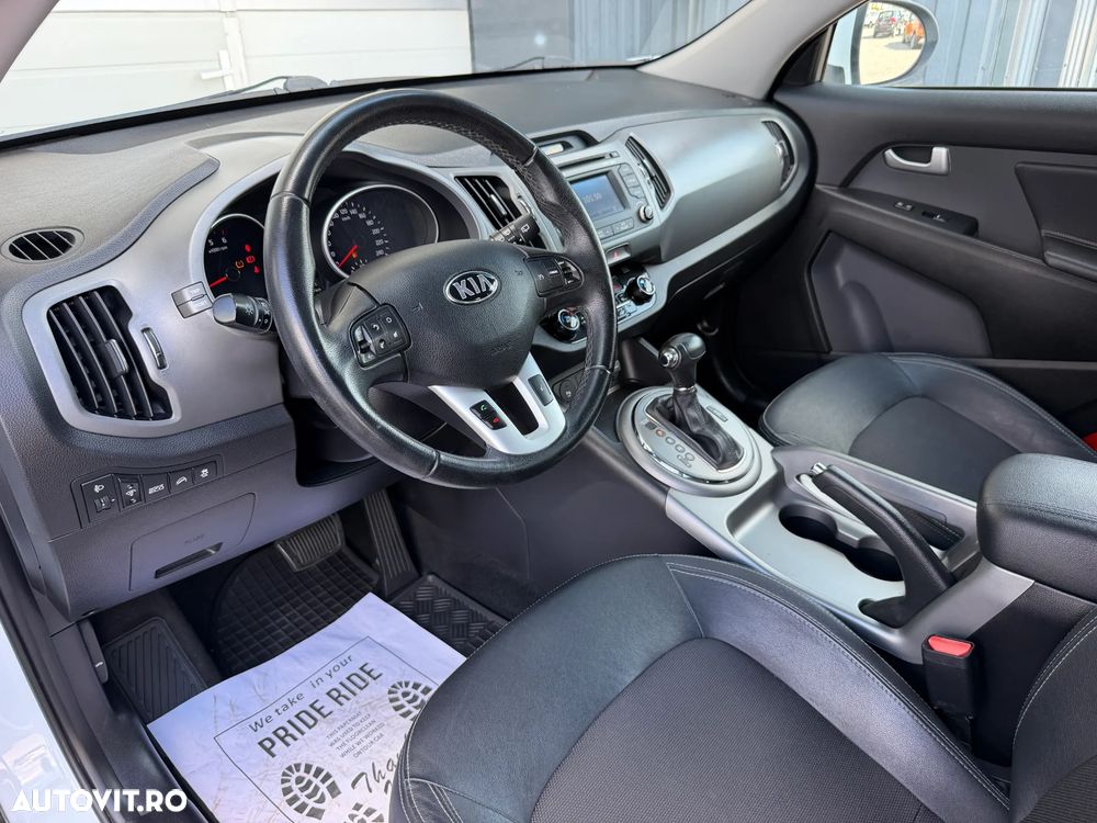 Kia Sportage 2.0 DSL 6AT 4x4 Style - 7