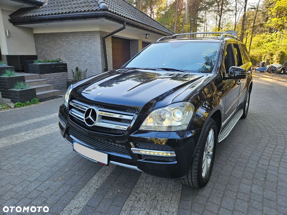 Mercedes-Benz GL 500 4Matic 7G-TRONIC - 2