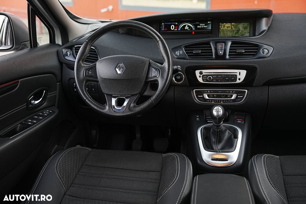 Renault Scenic ENERGY TCe 115 Bose Edition - 10