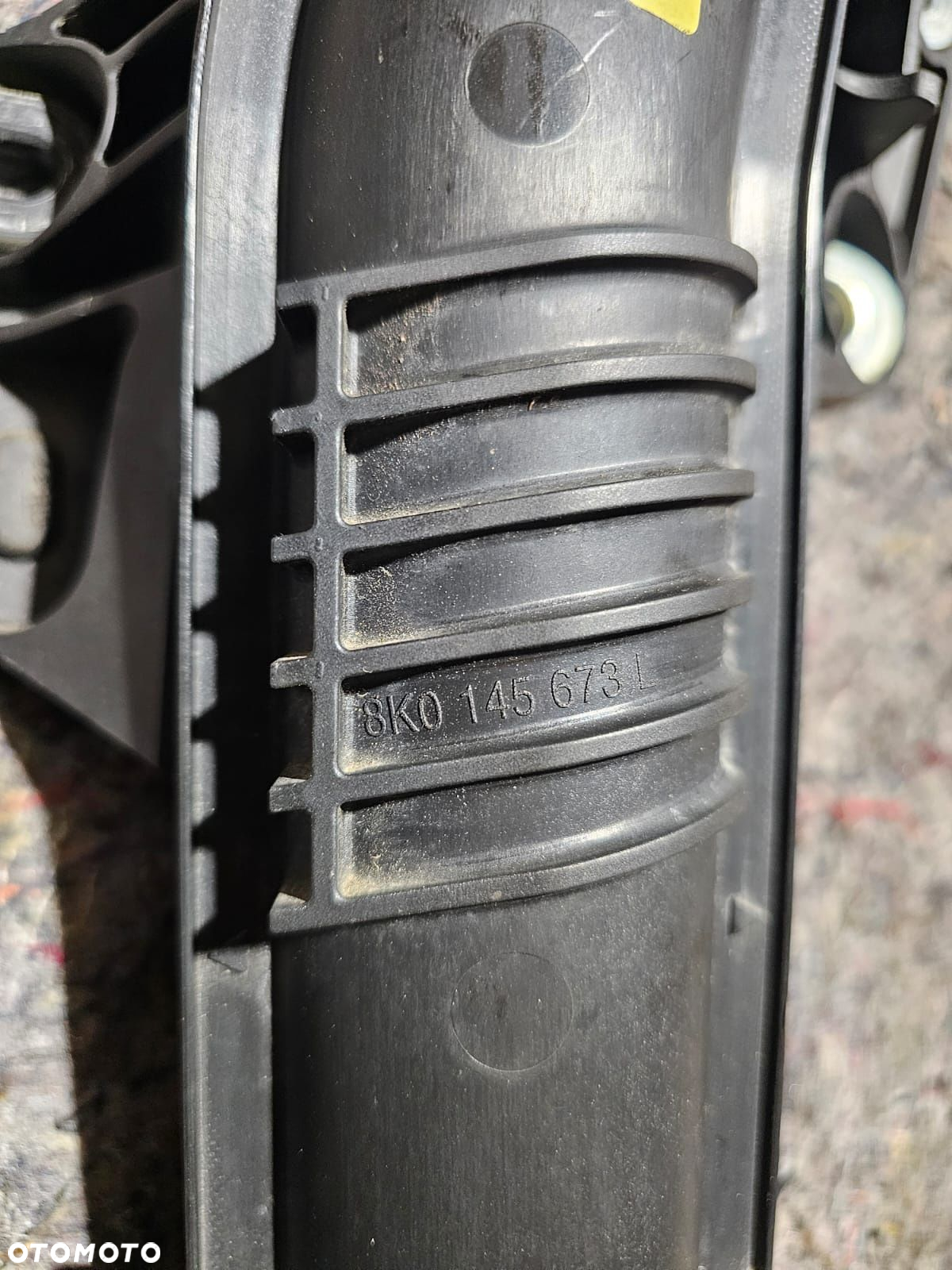 Audi A4 B8 1.8 TFSI Rura przewód wąż intercoolera turbiny EU - 4