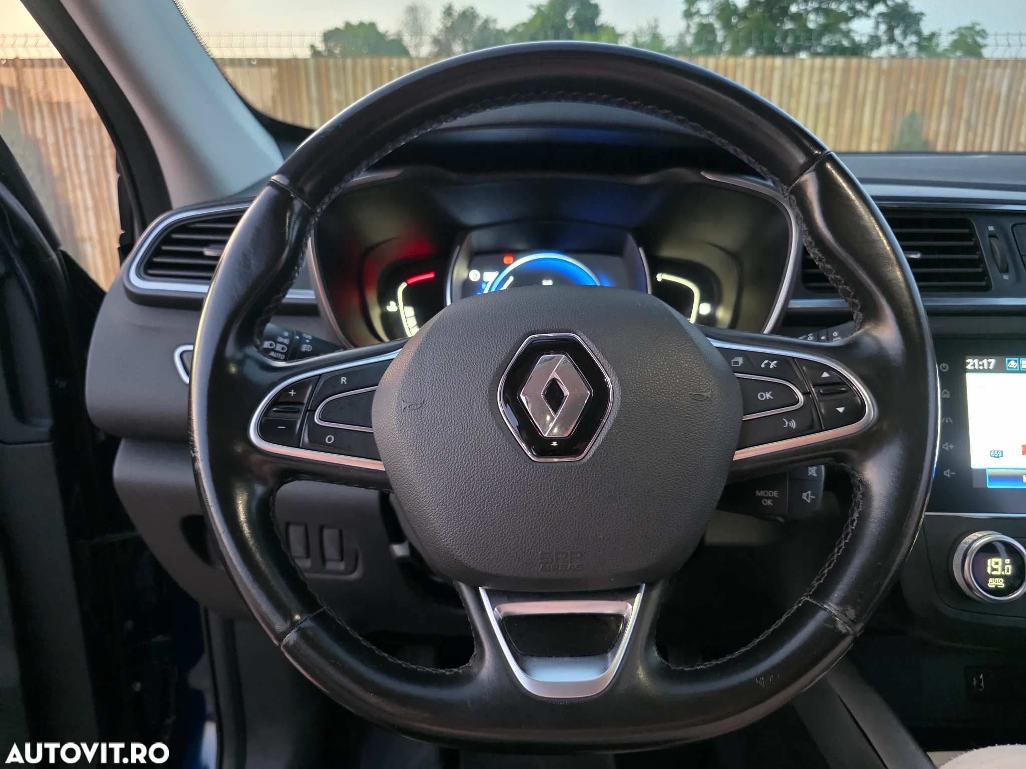 Renault Kadjar BLUE dCi 115 EDC INTENS - 25