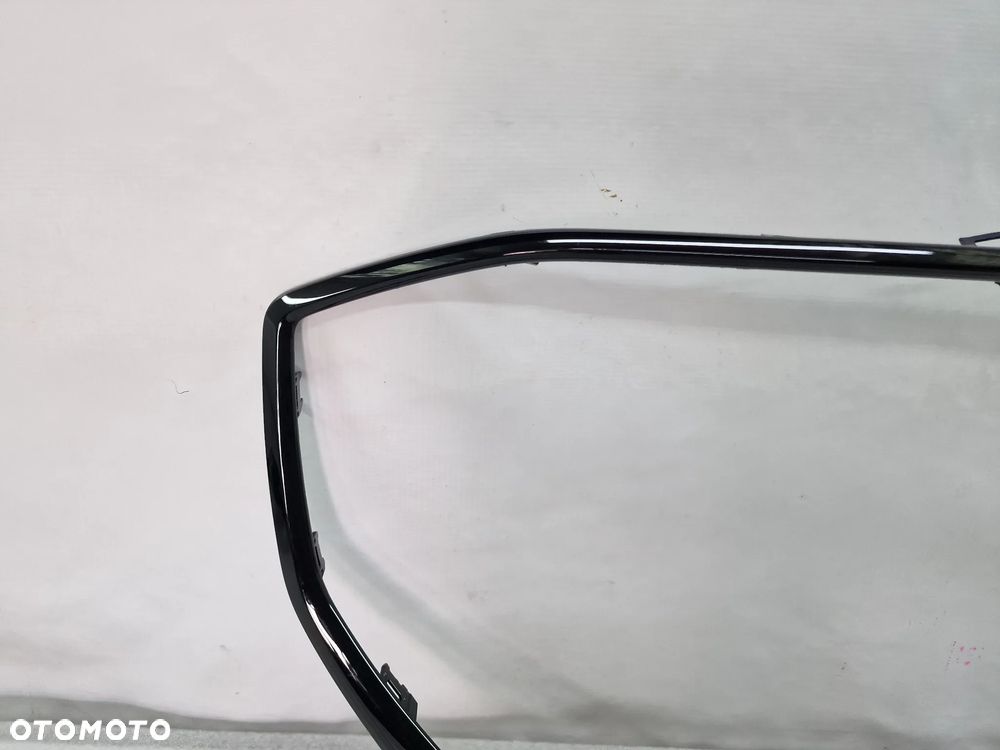 AUDI Q4 E-TRON 89A 20- CHROM / RAMKA ATRAPY / GRILLA PRZEDNIEGO PRZÓD , NR 89A807715 , NR AUKCJI GL596 - 3