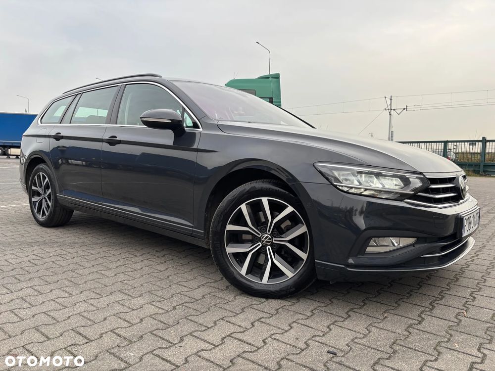 Volkswagen Passat Variant 2.0 TSI Business DSG - 1