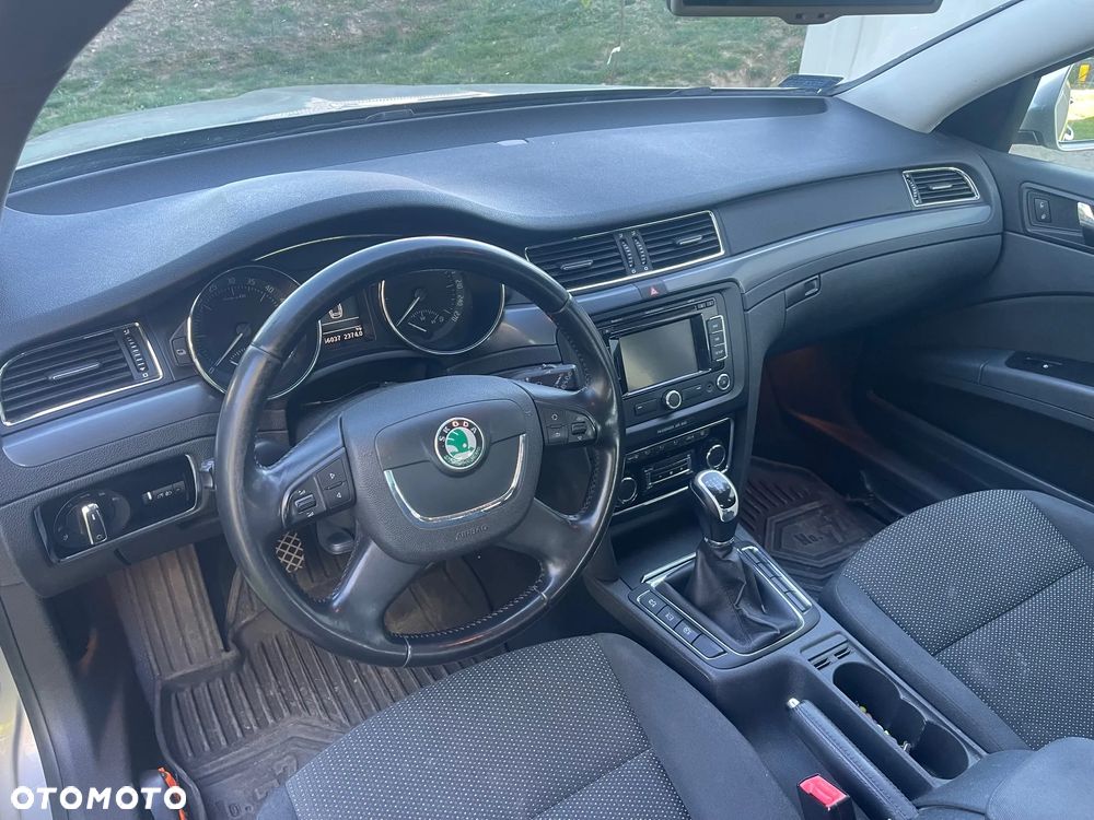 Skoda Superb 1.6 TDI Active Greenline - 18