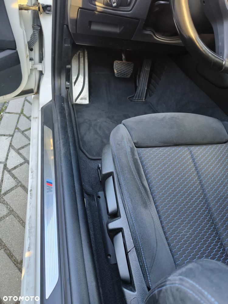 BMW Seria 2 218d Sport Line sport - 21