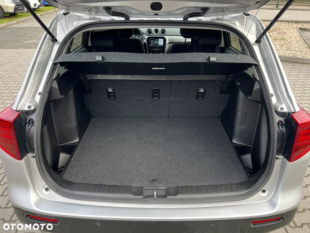 Suzuki Vitara 1.4 Boosterjet mHEV Premium Plus 2WD - 21