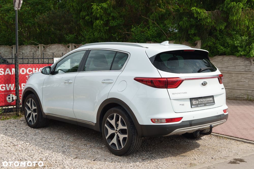 Kia Sportage 1.7 CRDI 2WD Dream-Team Edition - 33