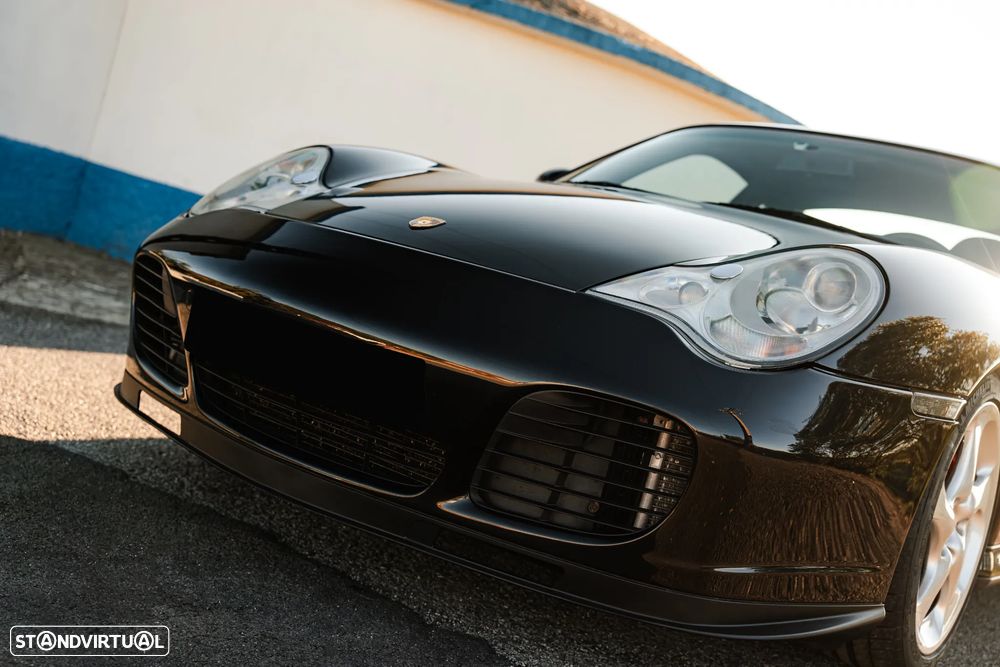 Porsche 911 (996) Turbo - 5