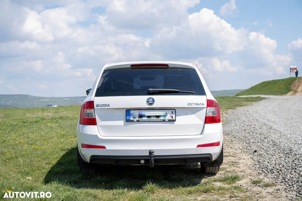 Skoda Octavia 1.6 TDI Edition - 6