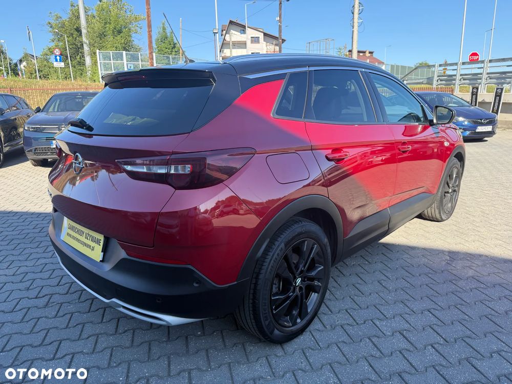 Opel Grandland X 1.6 T Design&Tech S&S - 6