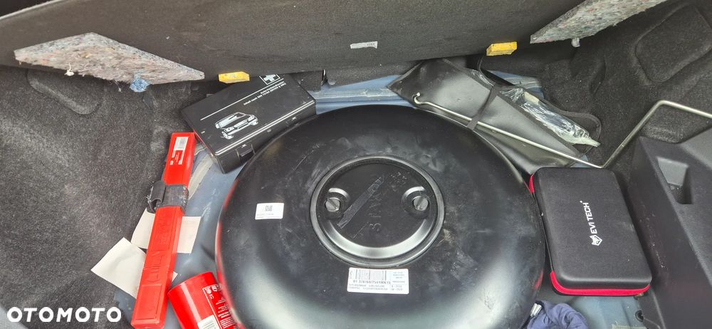 Toyota Auris Hybrid 135 Comfort - 10