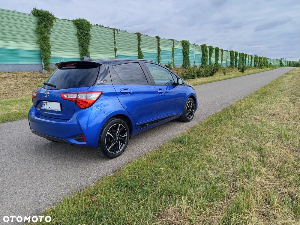 Toyota Yaris 1.5 Selection - 6