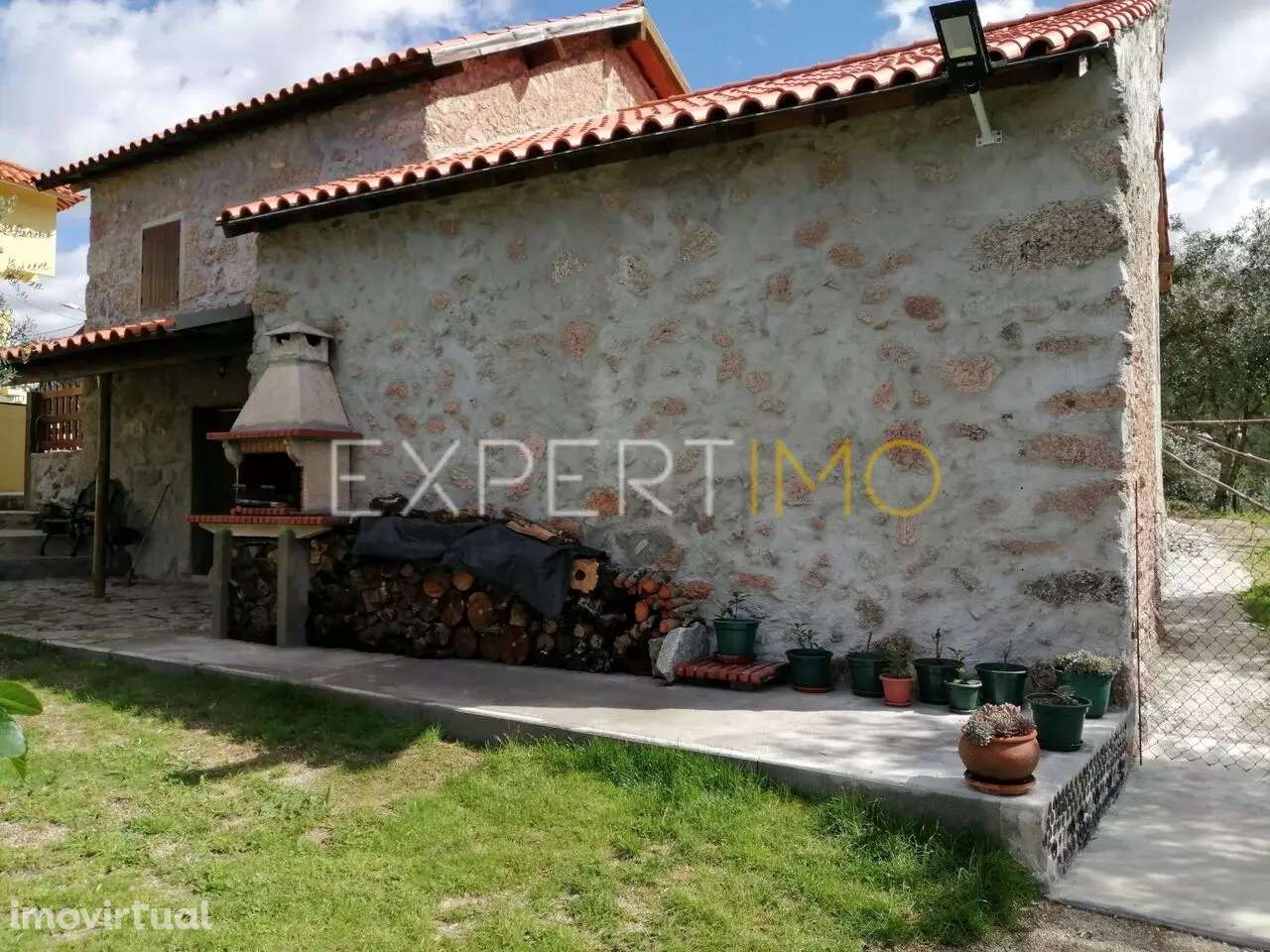 Quinta situada nos Vales no Concelho de Seia na Serra da Estrela - Grande imagem: 4/14