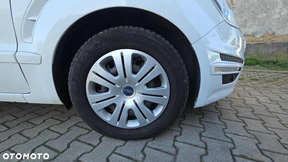 Ford S-Max 1.6 T Trend - 34