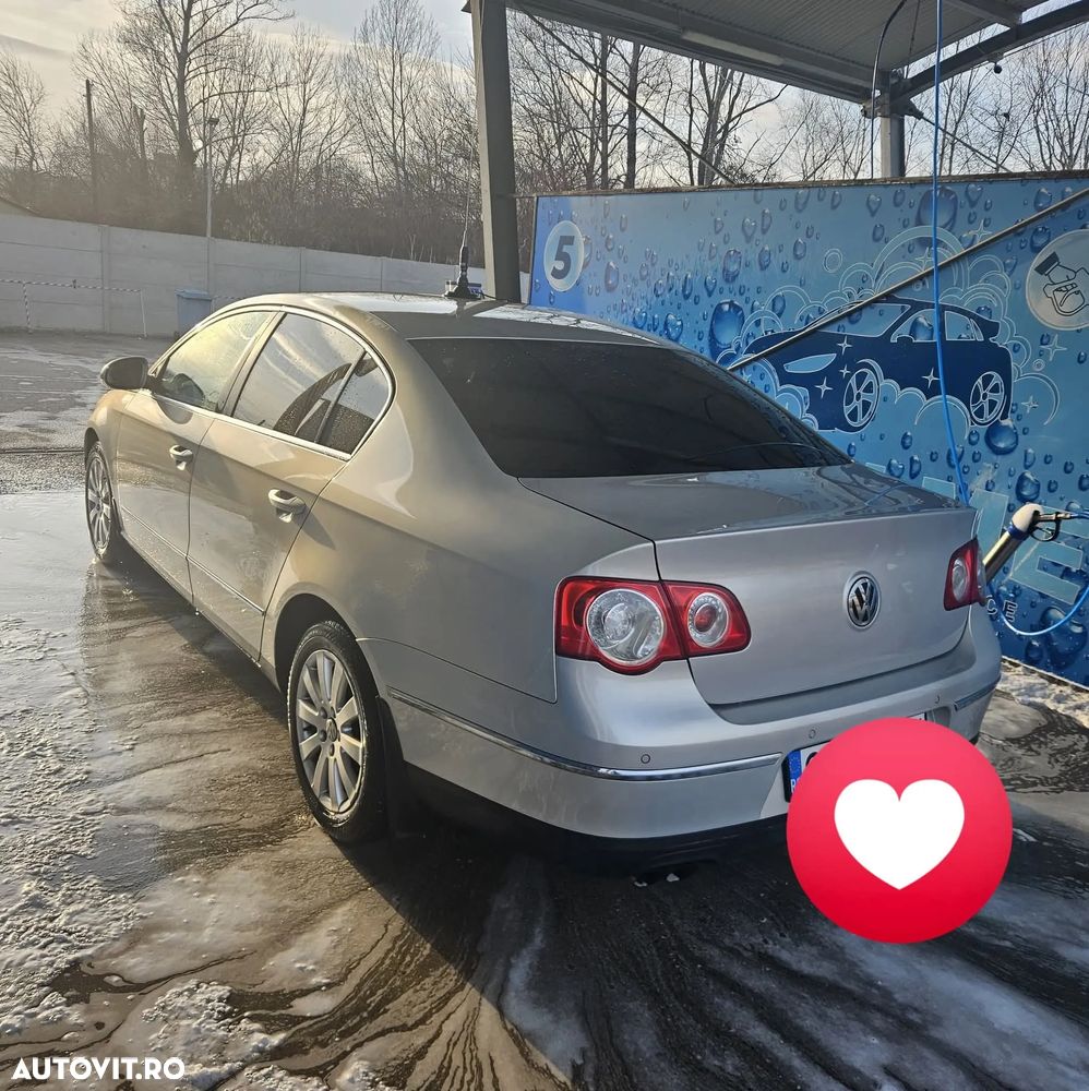 Volkswagen Passat Variant 2.0 TDI Comfortline - 14