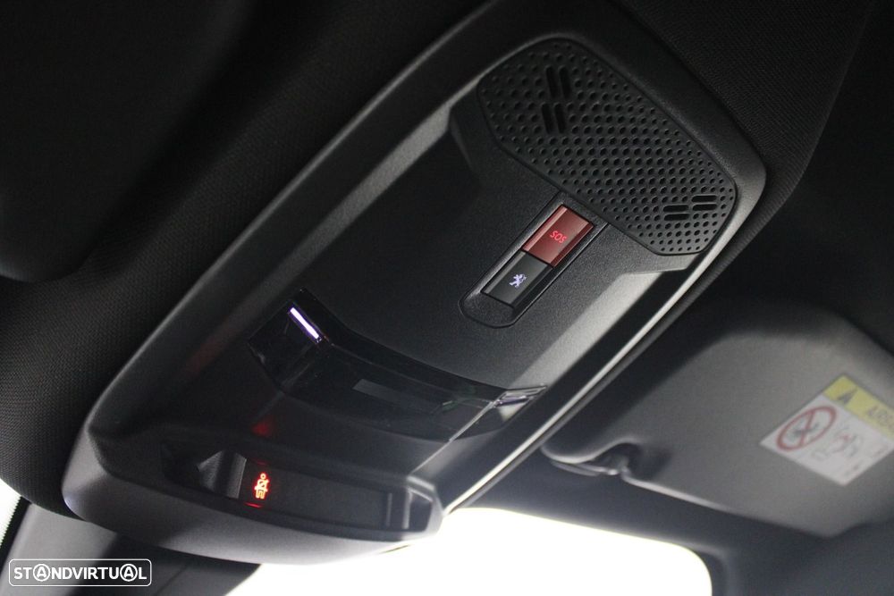 Peugeot e-2008 50 kWh GT Pack - 28