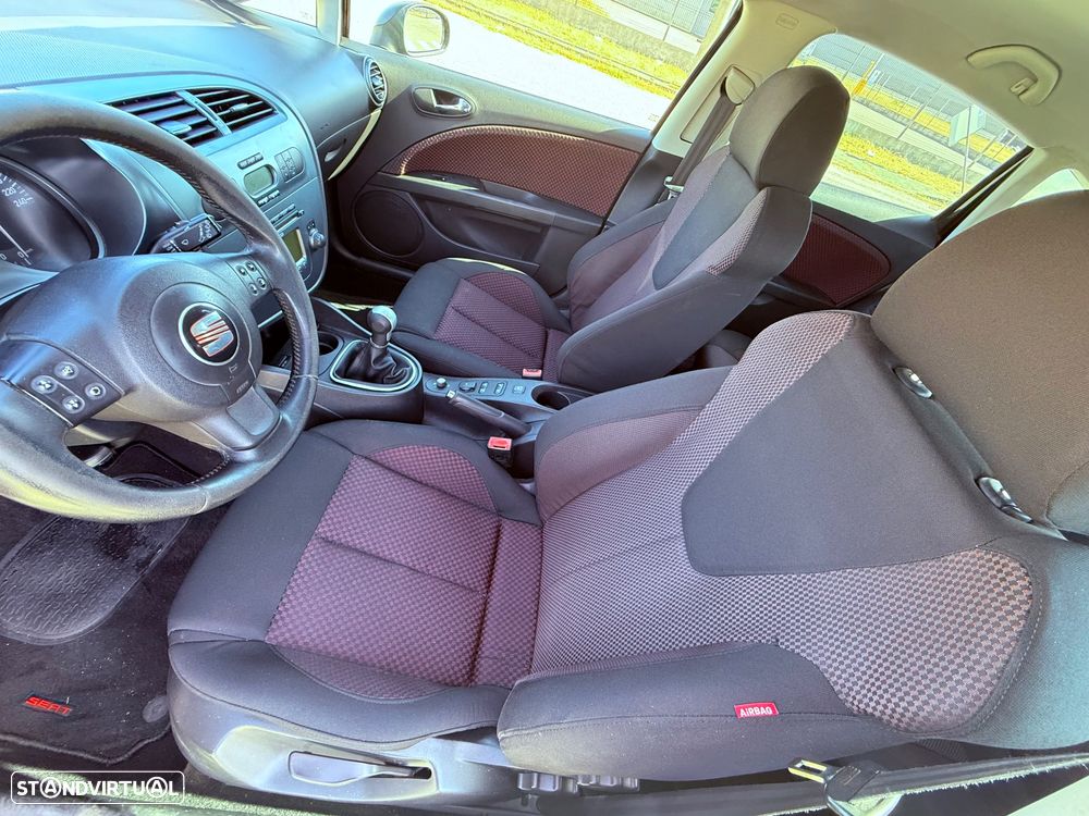 SEAT Leon 2.0 TDI Sport DPF - 13