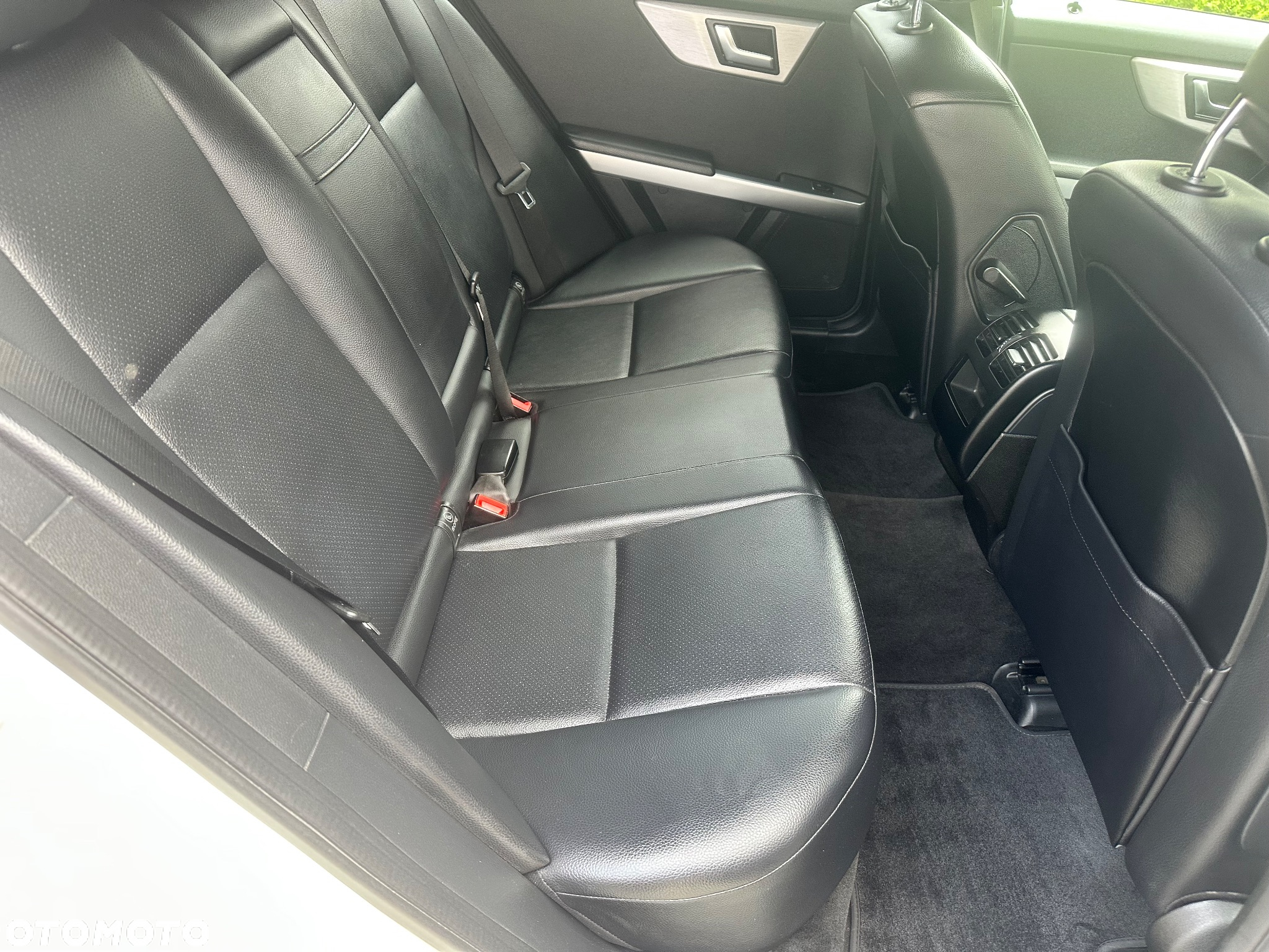 Mercedes-Benz GLK 200 CDI (BlueEFFICIENCY) 7G-TRONIC - 28