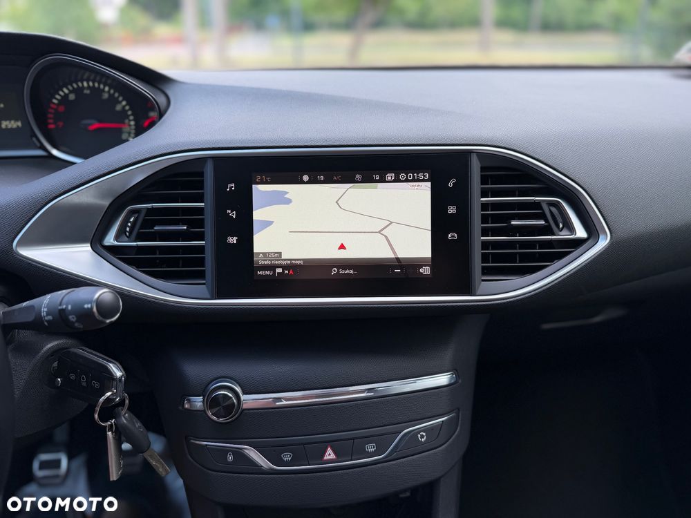 Peugeot 308 PureTech 110 Stop & Start Style - 25