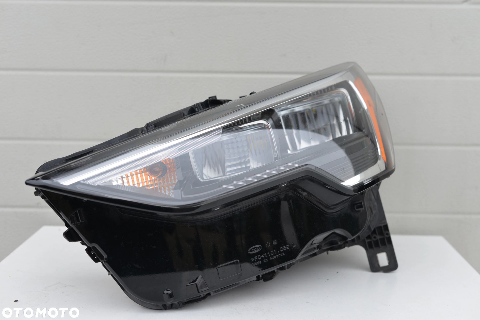 AUDI Q3 II 2 83A LAMPA PRZEDNIA PRZÓD LEWA USA FULL LED 83A941011B - 1
