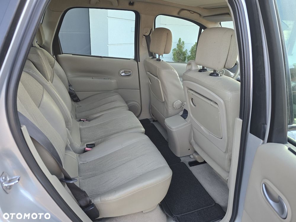 Renault Scenic 1.9 dCi FAP Avantage - 11