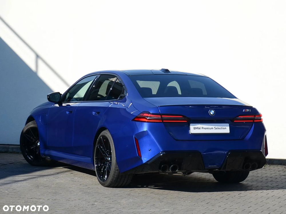 BMW M5 PHEV - 8