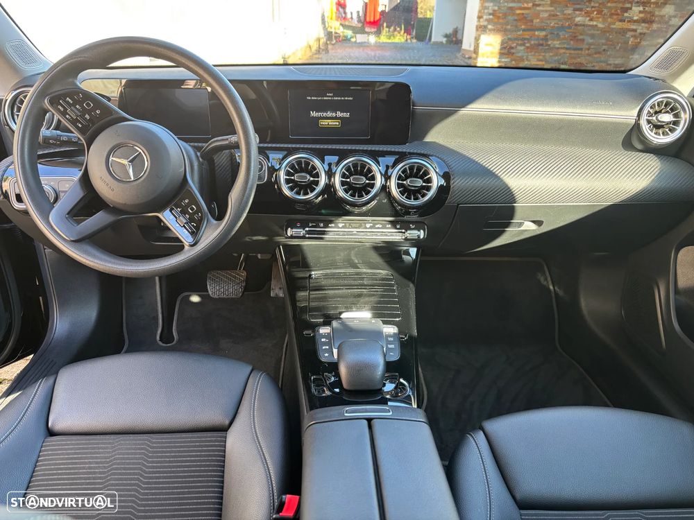 Mercedes-Benz CLA 250 e Shooting Brake Style Plus - 11