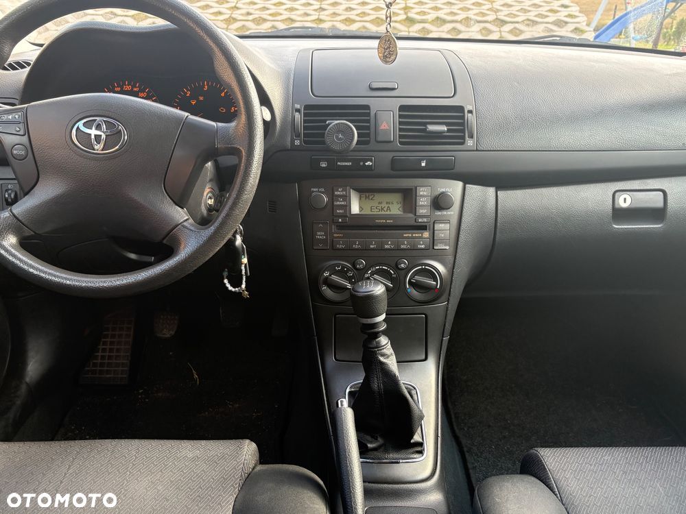 Toyota Avensis 2.0 D-4D Luna - 3