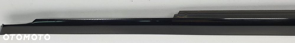 LISTWA ZGARNIAJACA DRZWI LEWY PRZOD MERCEDES W213 A2137209504 - 4