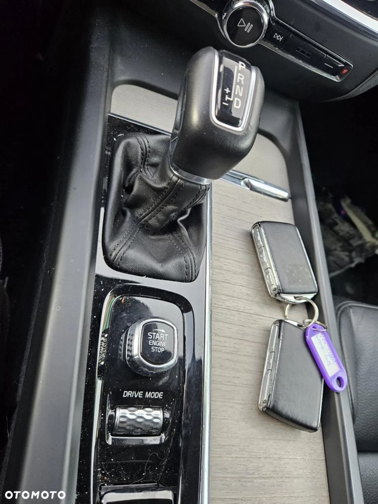 Volvo V60 D4 Inscription - 22