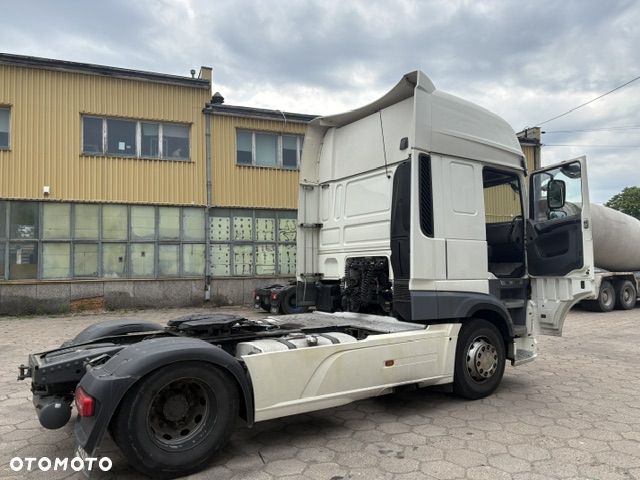 DAF - 4