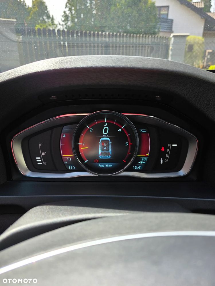 Volvo V60 - 19