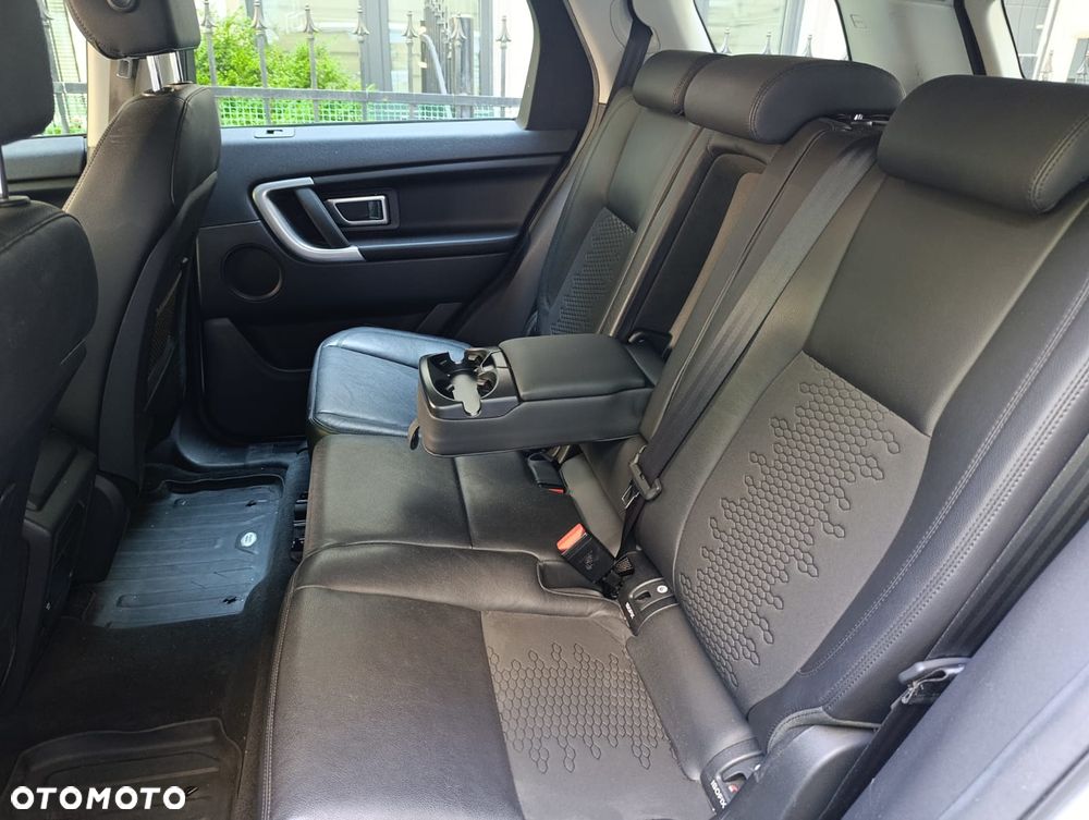 Land Rover Discovery Sport 2.0 TD4 Pure - 27