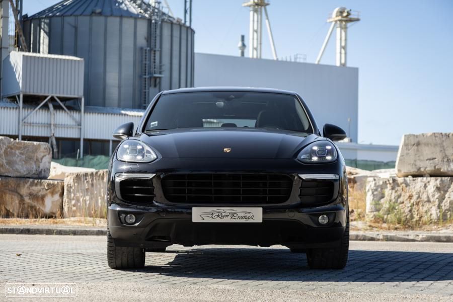 Porsche Cayenne S E-Hybrid - 10