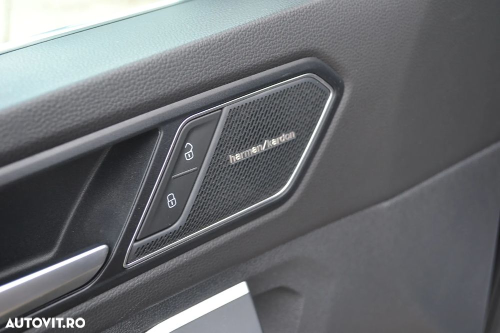 Volkswagen Tiguan 2.0 TDI SCR 4MOTION DSG Elegance - 8