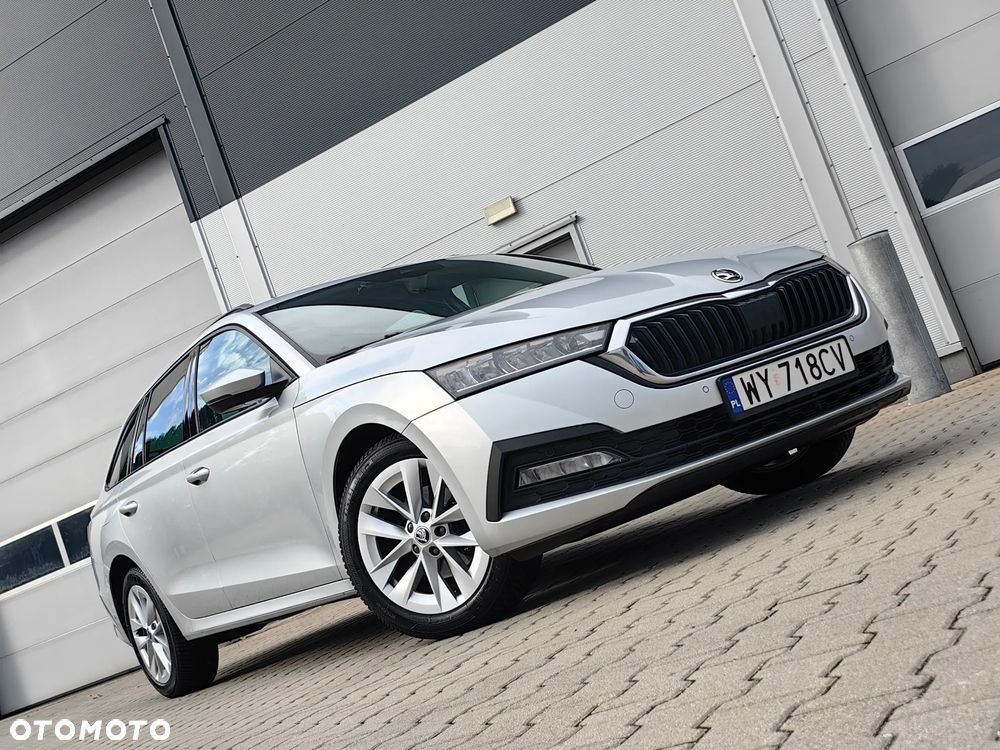 Skoda Octavia 1.5 TSI Business - 33