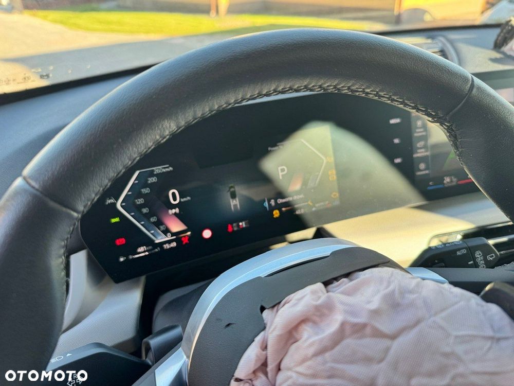BMW X1 sDrive18d xLine - 12