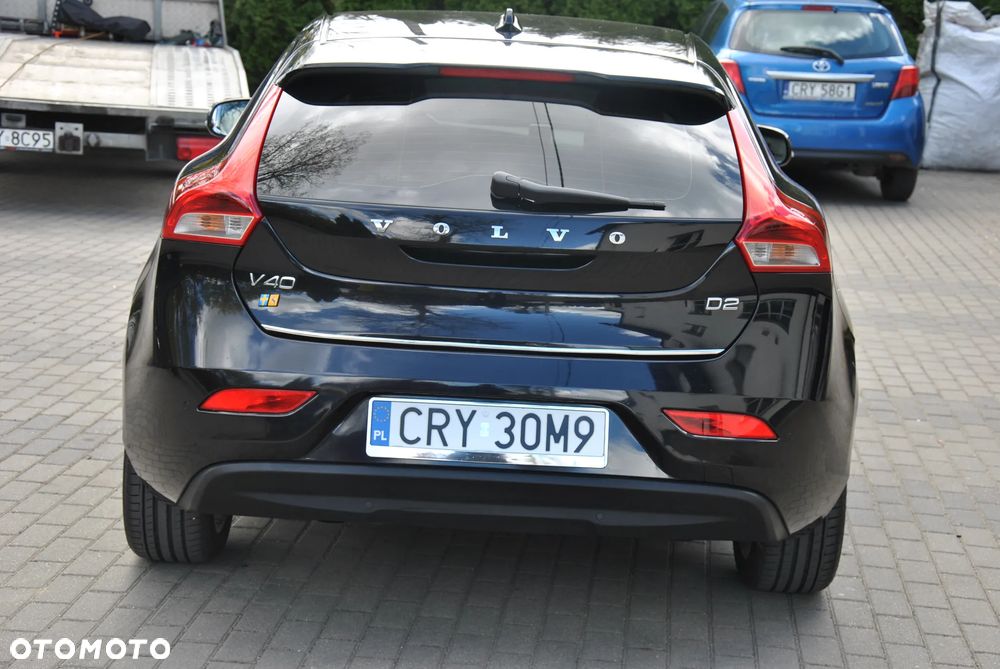 Volvo V40 D2 - 8