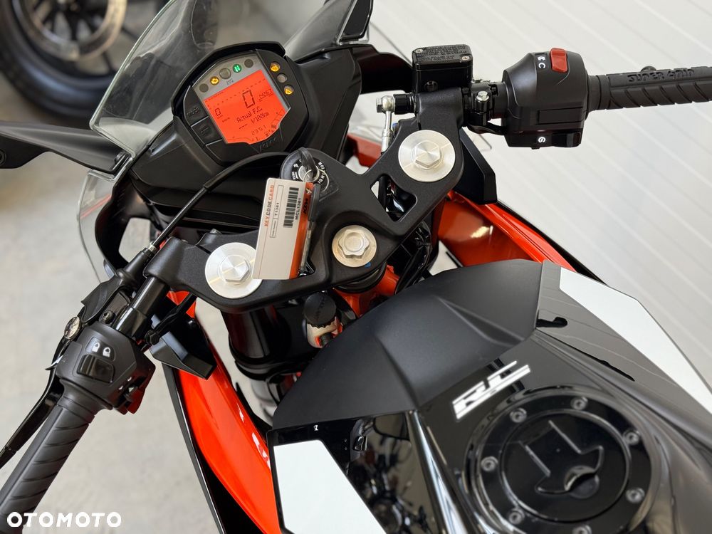 KTM RC 390 - 28