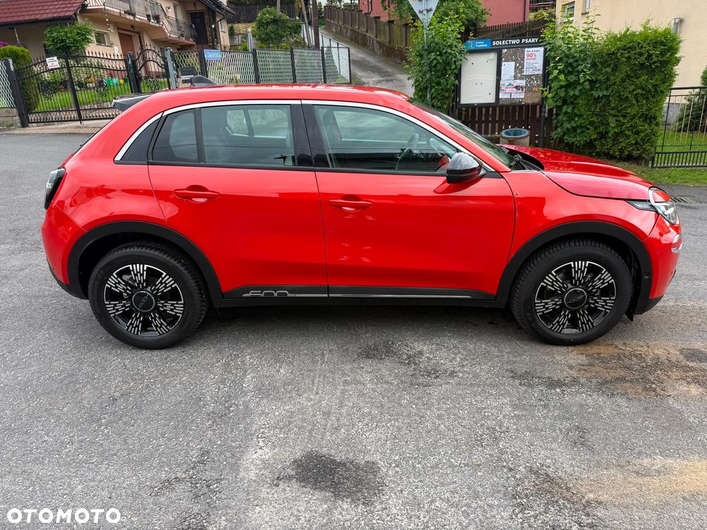 Fiat 600 HYBRID 125 Jahre Edition - 4